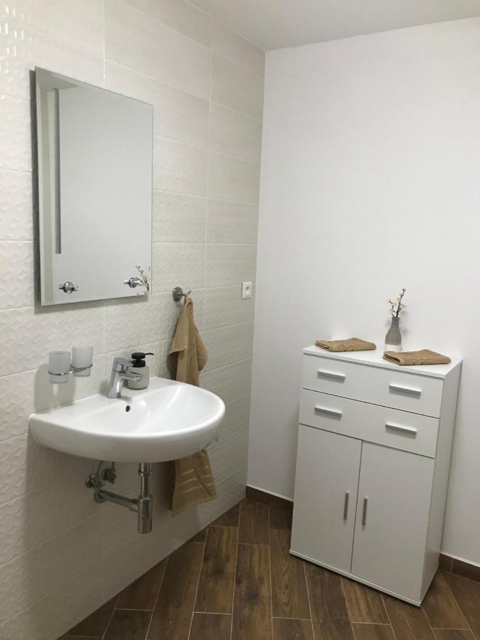 My Mara Maja Apartman C 4 Besenova Ngoại thất bức ảnh